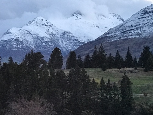 new snow on mountains in queenstown